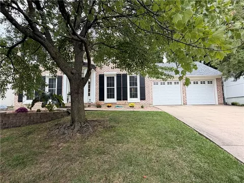 10246 Hauser St, Lenexa, KS 66215