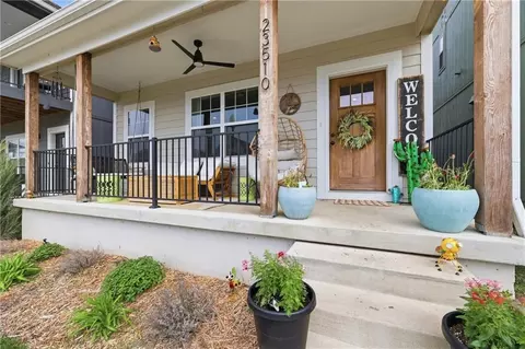 Exterior - 23510 E 11th Ter, Independence, MO 64056 photo 3 of 4