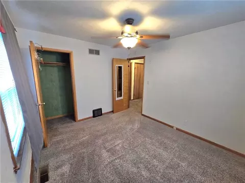 Bedroom - 11514 E 15th St, Independence, MO 64052 photo 4 of 7