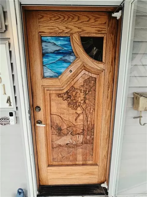 Entry Way - 11514 E 15th St, Independence, MO 64052 photo 1 of 4