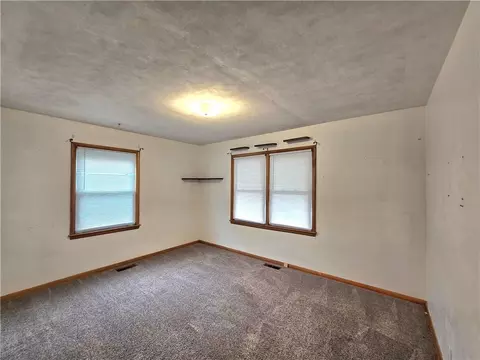 Bedroom - 11514 E 15th St, Independence, MO 64052 photo 1 of 7