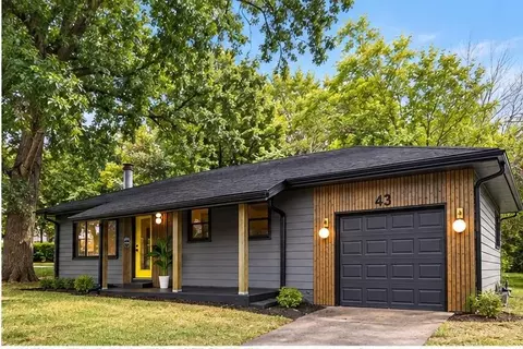 4320 Maggie Ln, Kansas City, KS 66102