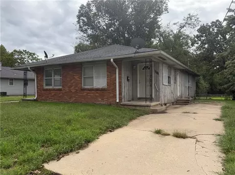 1206 Hogan St, Chillicothe, MO 64601