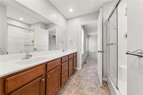 Entry Way - 200 Elissa Dr, Raymore, MO 64083 photo 1 of 1