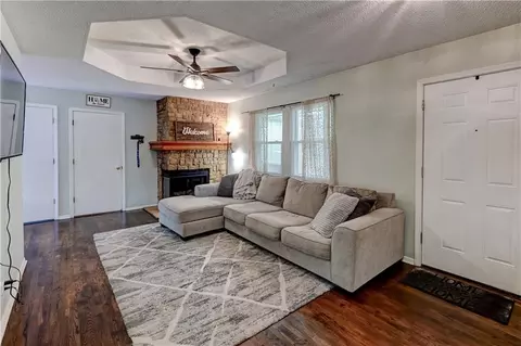 Other - 1823 NE Mckee Ln, Lees Summit, MO 64086 photo 1 of 8