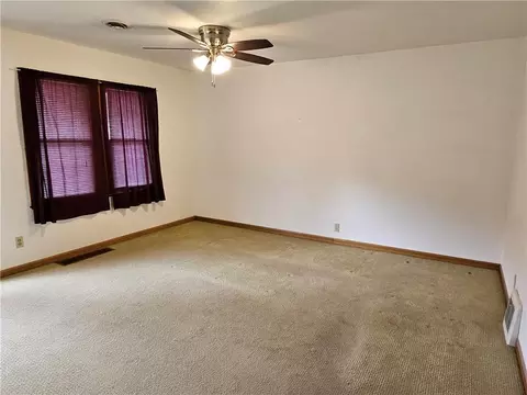 Living - 10416 E 28th Ter, Independence, MO 64052 photo 3 of 3