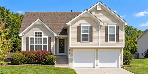 1405 NE Grand Ave, Lees Summit, MO 64086