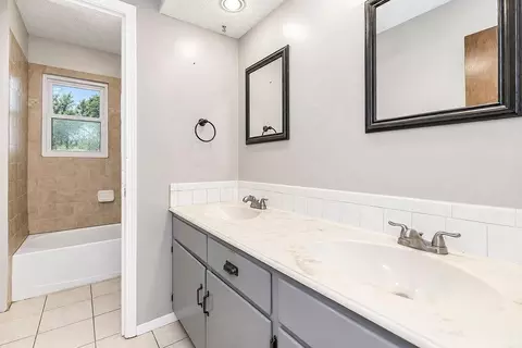 Bath - 20213 E 16th St, Independence, MO 64056 photo 1 of 2