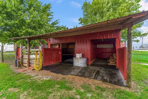 Other - 22151 Hand Rd, Atchison, KS 66002 photo 10 of 11