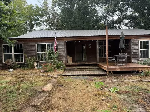 9509 NE County Road 3764 Rd, Butler, MO 64730