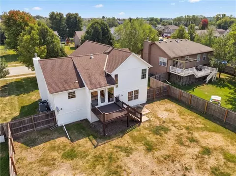 View/Area - 718 Shiloh Dr, Raymore, MO 64083 photo 4 of 4