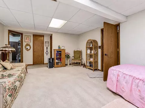 Bedroom - 212 L St, Lake Lotawana, MO 64086 photo 7 of 7