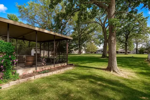 Other - 212 L St, Lake Lotawana, MO 64086 photo 8 of 15