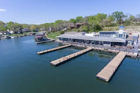 View/Area - 212 L St, Lake Lotawana, MO 64086 photo 9 of 13