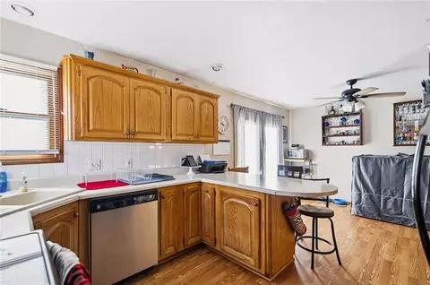 Kitchen - 1402 N 15th St, Atchison, KS 66002 photo 5 of 6