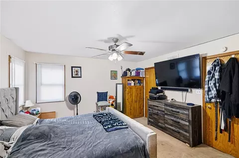 Bedroom - 1402 N 15th St, Atchison, KS 66002 photo 12 of 14
