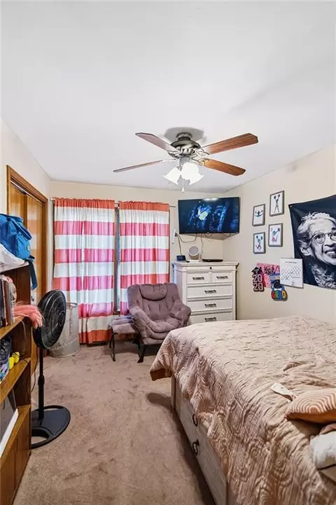 Bedroom - 1402 N 15th St, Atchison, KS 66002 photo 1 of 14