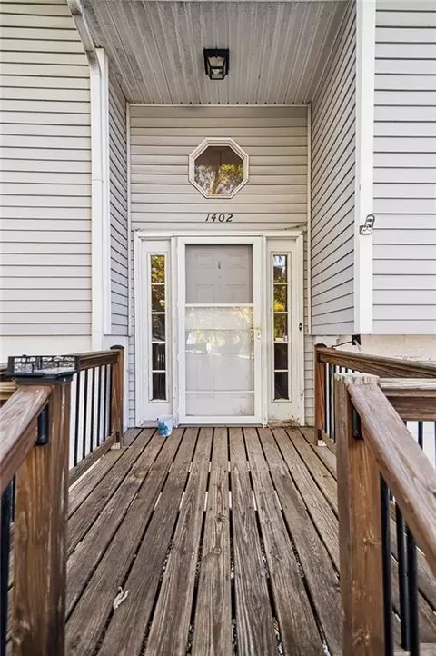 Exterior - 1402 N 15th St, Atchison, KS 66002 photo 16 of 28