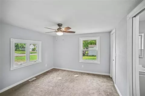 Bedroom - 807 E Gudgell St, Independence, MO 64055 photo 1 of 3