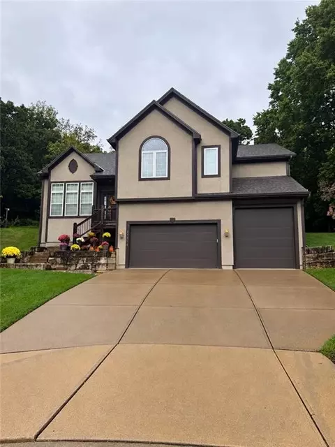 17212 W 68th St, Shawnee, KS 66217