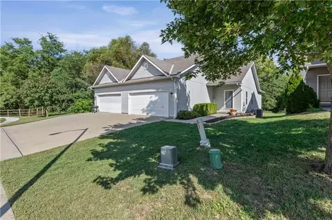 3514 NW 95th St, Kansas City, MO 64154