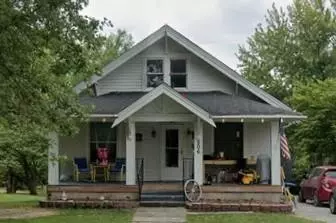 506 Patrick St, Sweet Springs, MO 65351