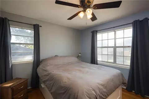 Bedroom - 16904 E 35th Ter, Independence, MO 64055 photo 4 of 6