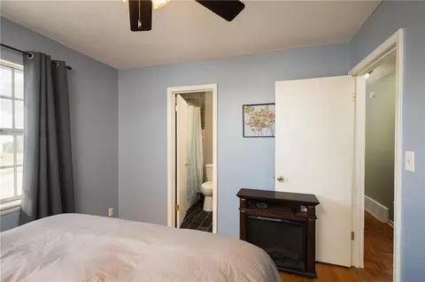 Bedroom - 16904 E 35th Ter, Independence, MO 64055 photo 5 of 6