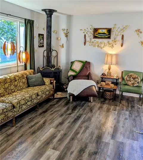 Living - 225 E Clearview Dr, Columbia, MO 65202 photo 1 of 8