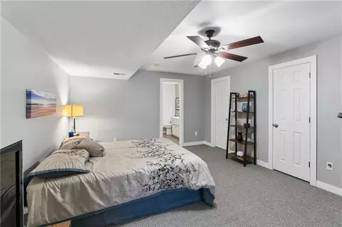 Bedroom - 809 NE Aaron Dr, Lees Summit, MO 64086 photo 10 of 10