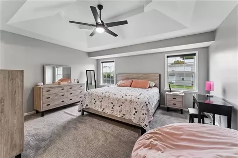 Bedroom - 809 NE Aaron Dr, Lees Summit, MO 64086 photo 1 of 10
