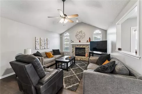 Living - 809 NE Aaron Dr, Lees Summit, MO 64086 photo 1 of 2