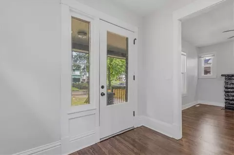 3249 Lockridge Ave, Kansas City, MO 64128