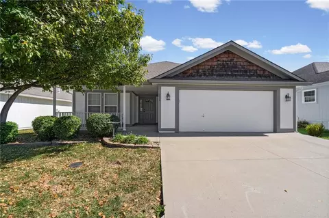 521 Galaxy Ln, Raymore, MO 64083