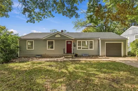 9012 Wornall Rd, Kansas City, MO 64114