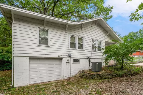 Exterior - 11410 E 25th St, Independence, MO 64052 photo 6 of 6