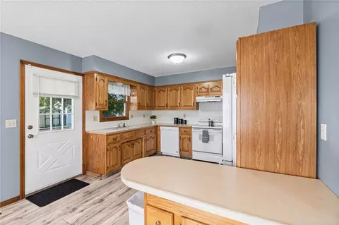 Kitchen - 112 W Calvird Dr, Clinton, MO 64735 photo 1 of 4