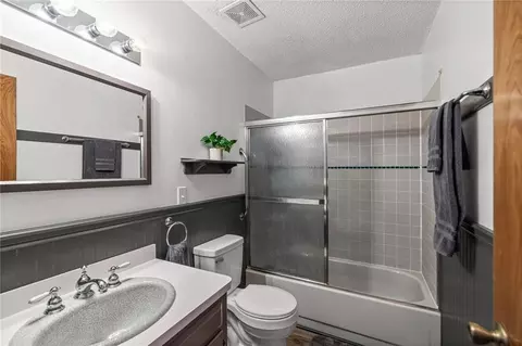 Bath - 112 W Calvird Dr, Clinton, MO 64735 photo 1 of 3