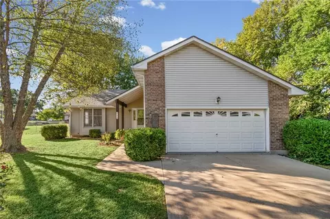 Exterior - 112 W Calvird Dr, Clinton, MO 64735 photo 13 of 13