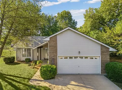 Exterior - 112 W Calvird Dr, Clinton, MO 64735 photo 10 of 13