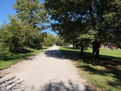 1003 N Jersey Ave, Raymore, MO 64083 photo 4
