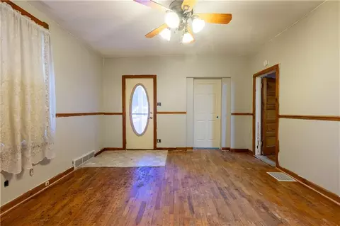 Living - 815 S 16th St, Saint Joseph, MO 64501 photo 2 of 2
