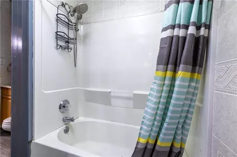 Bath - 815 S 16th St, Saint Joseph, MO 64501 photo 2 of 2