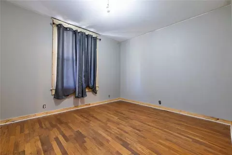 Bedroom - 815 S 16th St, Saint Joseph, MO 64501 photo 3 of 3