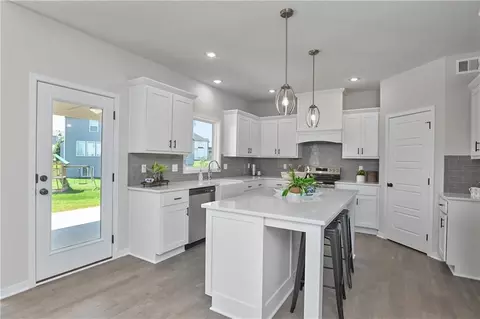 Kitchen - 6003 Apache Dr, Shawnee, KS 66226 photo 2 of 6