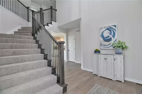 Entry Way - 6003 Apache Dr, Shawnee, KS 66226 photo 1 of 6
