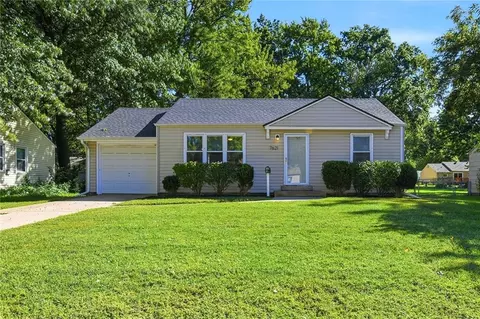 7621 Conser St, Overland Park, KS 66204