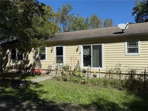 8888 SE Hwy 69 Hwy, Cameron, MO 64429
