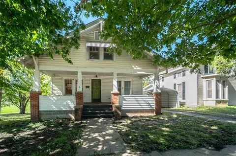 502 Sycamore St, Valley Falls, KS 66088