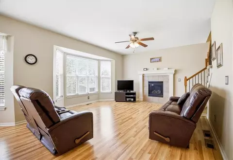 Living - 20117 E 24th Terr Ct, Independence, MO 64057 photo 1 of 4